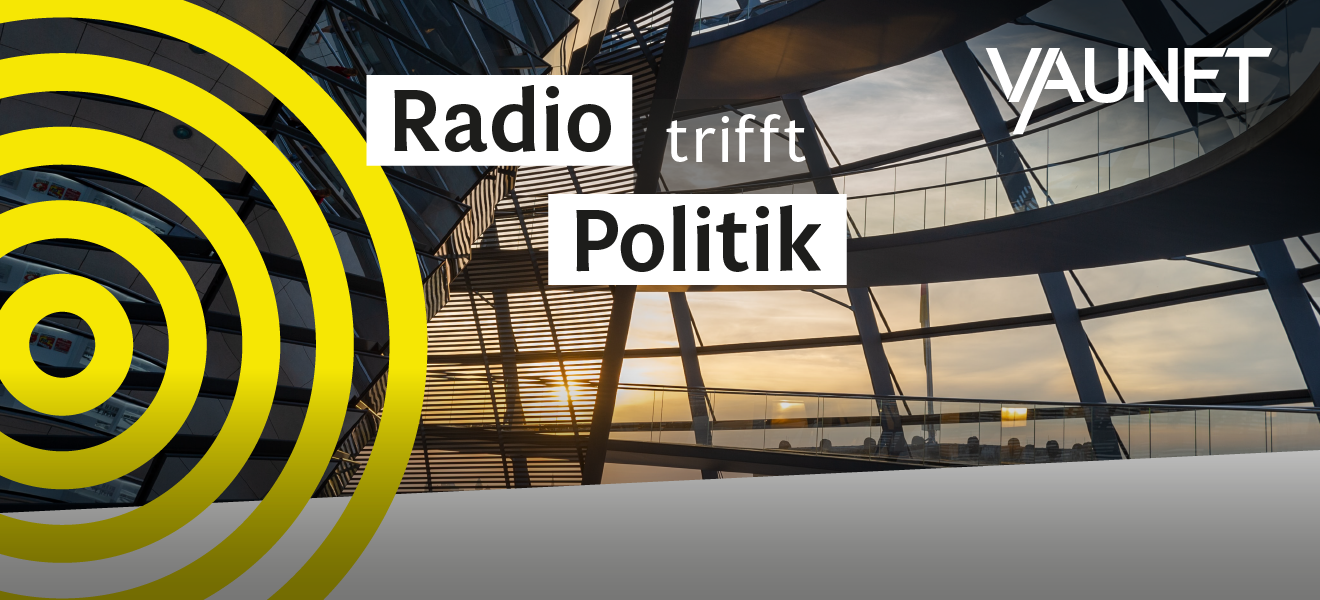 Logo VAUNET-Podcast Radio.trifft.Politik
